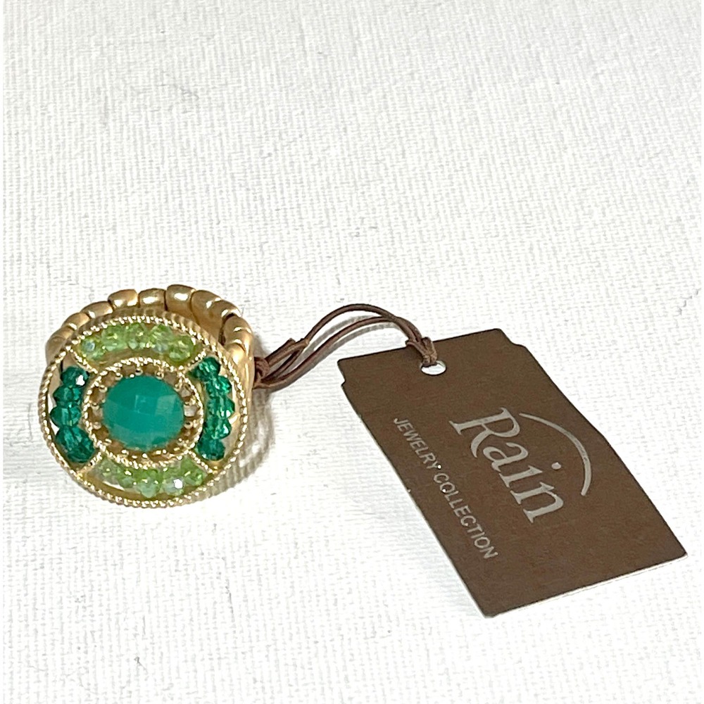 Rain Brand green and gold toned ring OS NWT